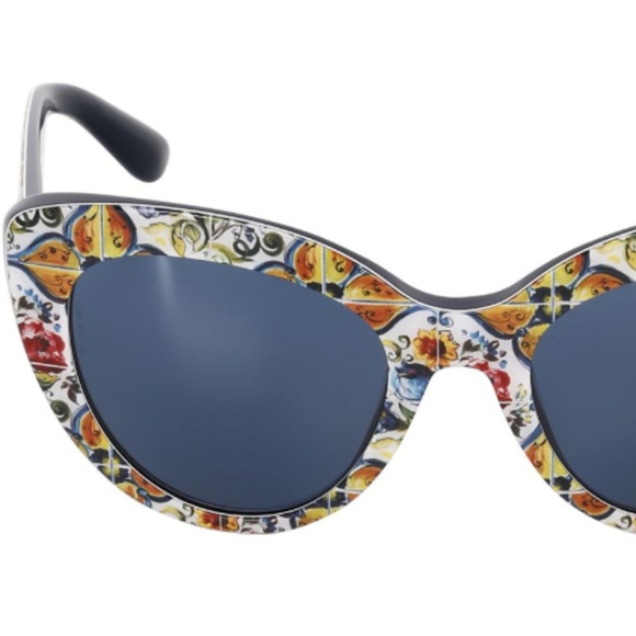 Dolce & Gabanna Majolica Cateye sunglasses UVA UVV - Picture 2 of 8
